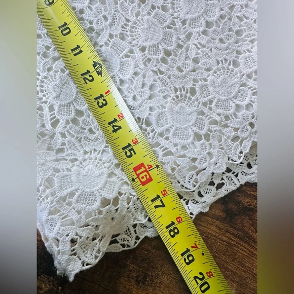 LOFT Ivory Crochet Lined Skirt - Size 8 - Picture 11 of 11